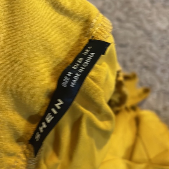 Super adorable yellow dress! Perfect for summer! - Picture 3 of 3